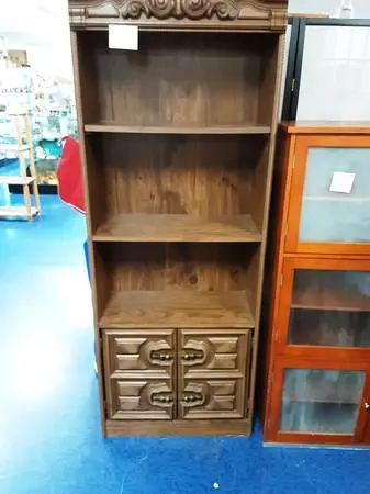 2-Door Shelf Unit 10548