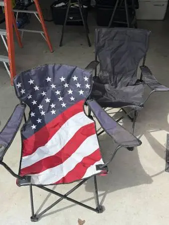 camp folding chairs