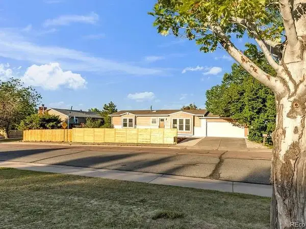 5 Bed 3 Bath Home In DENVER For Sale! A MUST SEE!