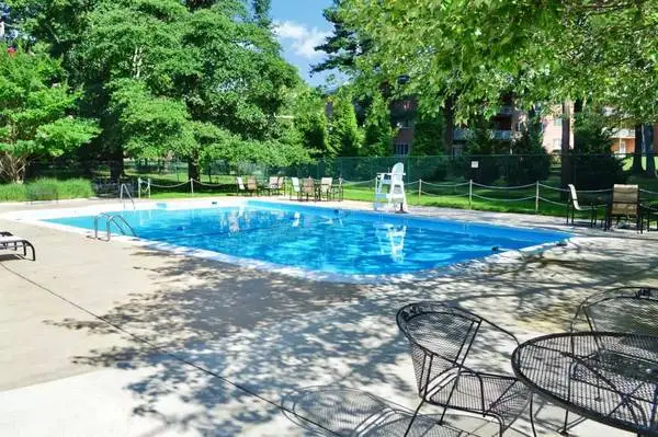 Enjoy our landscaped courtyard and garden-style setting!