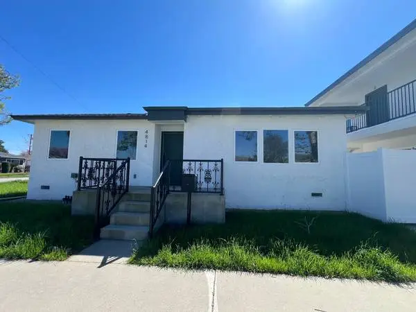 Newly Renovated Modern 3 Bed, 2 Bath Single Family Home in Lakewood, C