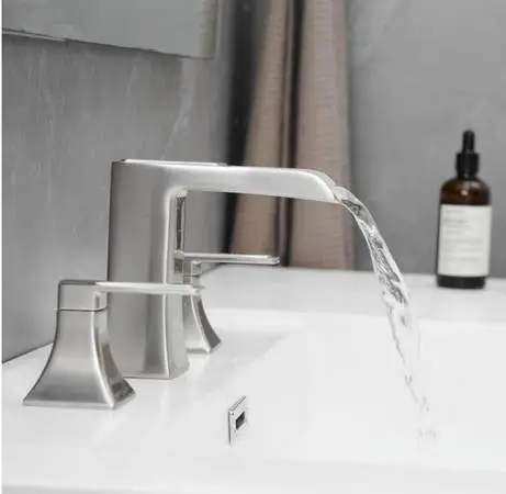 4 in. Bathroom Faucet with Drain Kit