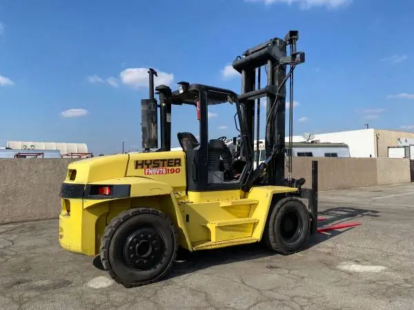 2006 hyster 19,000 LBS two side shift 96 inch Forks diesel engine
