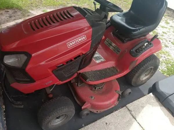 Craftsman Riding Mower