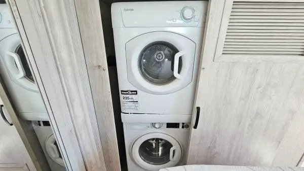 Splendide RV Washer & Dryer Set – Stackable • Professionally Tested