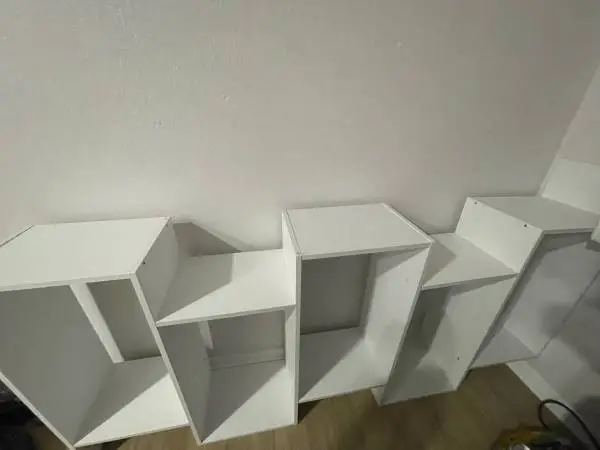 White 5-Tier Geometric Bookshelf