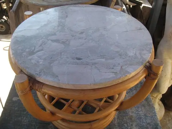 Vintage Rattan 2 level End Table-w/Cipollino Green Marble Round Top