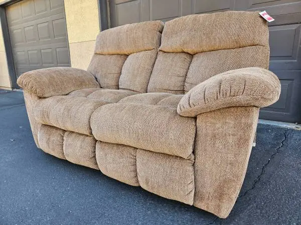 NEW DUAL RECLINING LOVE SEAT BY ASHLEY FURNITURE