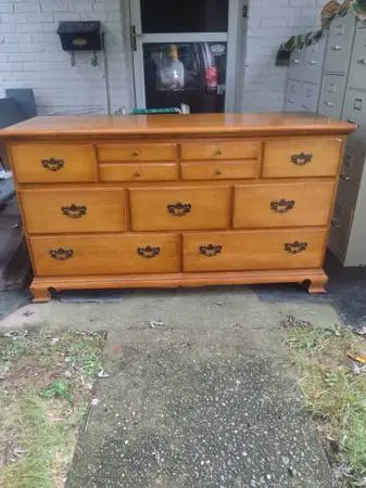 Vintage Empire solid maple 9 drawer dresser