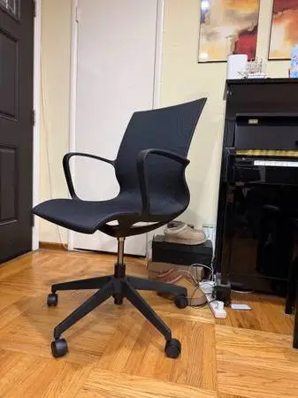 (Org$500+) Boss Design Kara ergonomic mesh chair