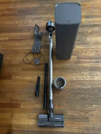 For Repair/Parts - Samsung Jet Cordless Stick Vacuum & Clean Station