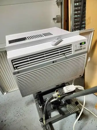 LG 12,000 BTU Window Air Conditioner with Remote & WiFi App