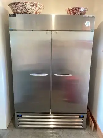 Beverage Air commercial Fridge/Freezer