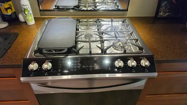 Kenmore Elite Gas Slide-In Range/Oven – Stainless Steel