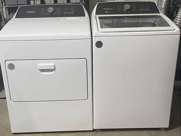 FREE DELIVERY Whirlpool 2in1 washer and matching dryer $780