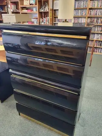 5-Drawer Chest Of Drawers