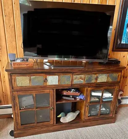 Beautiful Wood and Slate stone TV Console Cabinet  in Mint condition