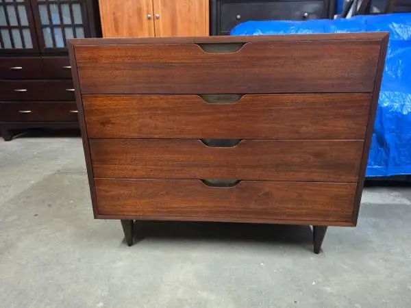 Mid Century Modern MCM Foster Mcdavid Walnut 4 Drawer Dresser