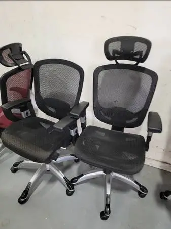 BLACK MESHBACK TASK CHAIR(S)