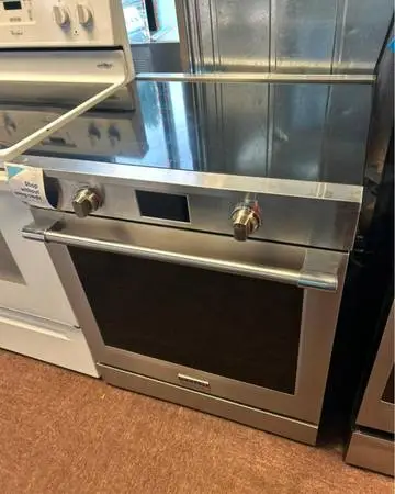 Frigidaire Professional Induction Stove in Stainless Steel