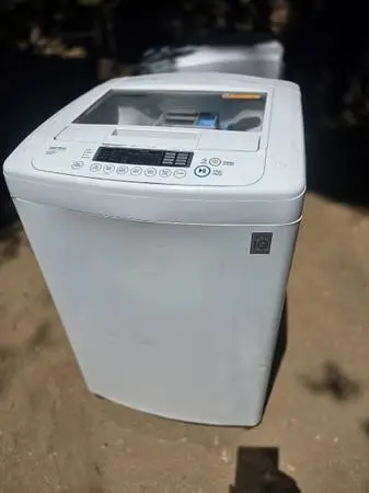 NICE Lg Washer Fullsize Can Deliver