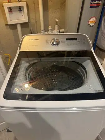 Washer. Top loader
