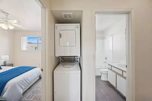 Fluffy, Fido, and you! Our 2 Bed / 1 Bath is ready to move in.