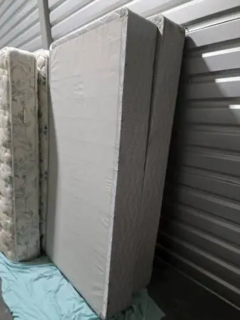 Twin boxspring