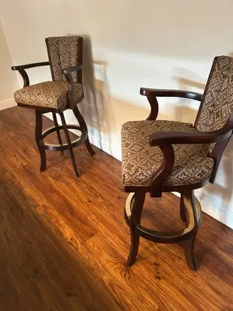 2 upholstered bar stools.