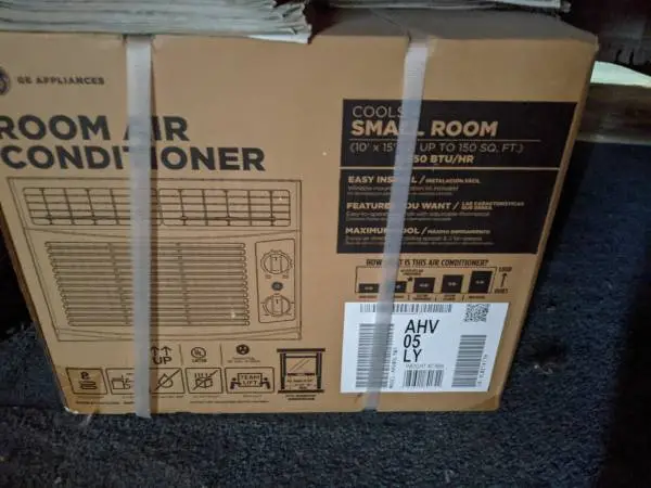 NEW - GE AIR CONDITIONER