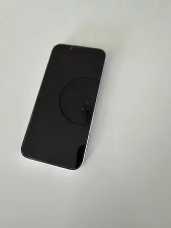 Lavender iphone 14 in great working condition