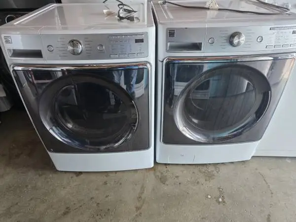 Kenmore washer and dryer  Jumbo size