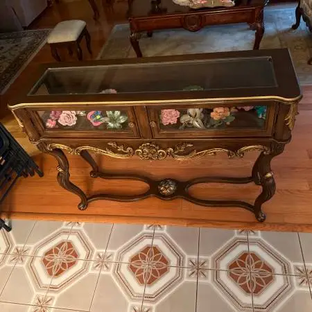 Ornate display cabinet / console table
