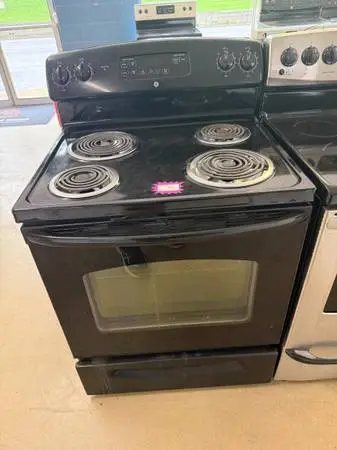 GSGV- GE COIL TOP RANGE WITH 90 DAY WARRANTY