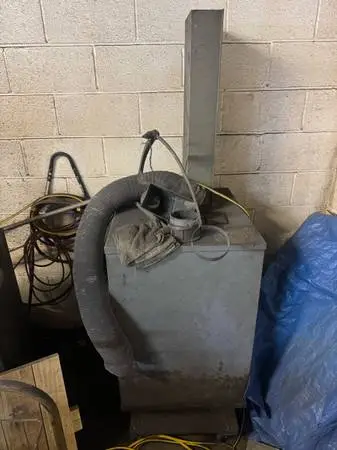 Torit Industrial Dust Collector - Works Great, Needs Cleanup