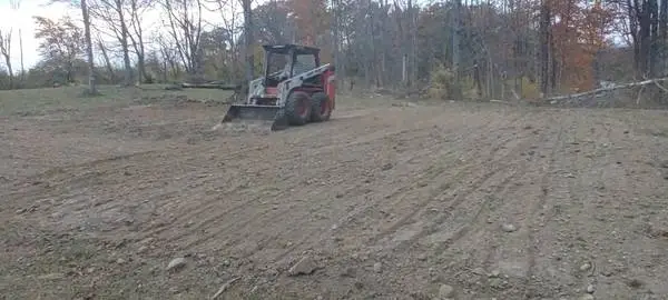 AFFORDABLE Skid Steer/Bobcat Service and Dump Trailer Hauling