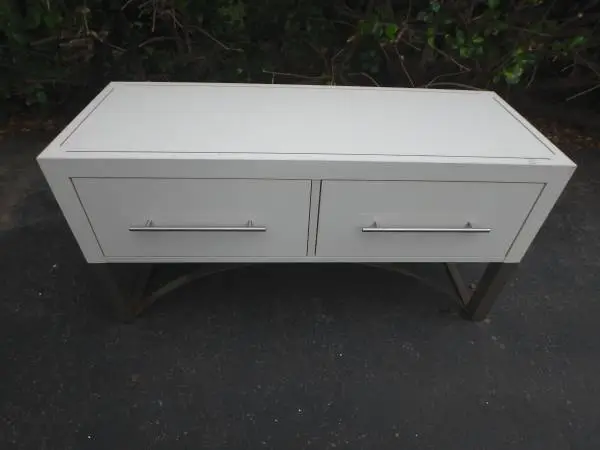 TV Stand / Coffee Table w/ Storage Drawers; Delivery Possible