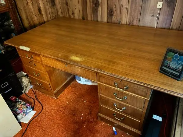 Desk - you pick up