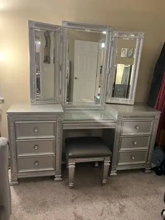 Queen Size Bedroom Set with Mattress, Vanity, and Stool