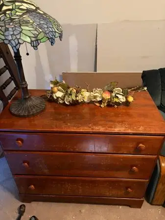 Antique Dresser ( Maple )