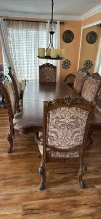 Dining set