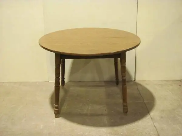 Rockingham 42 round wood kitchen or dining table with laminate top