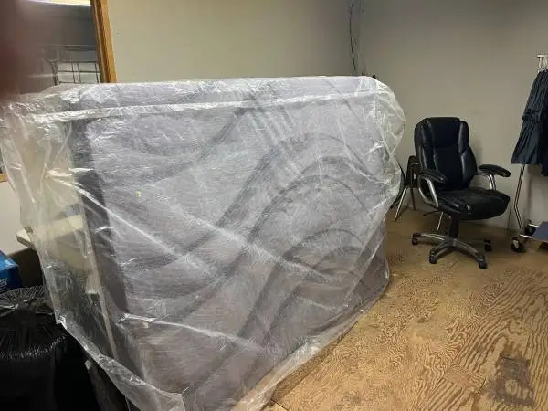 Queen foam mattress