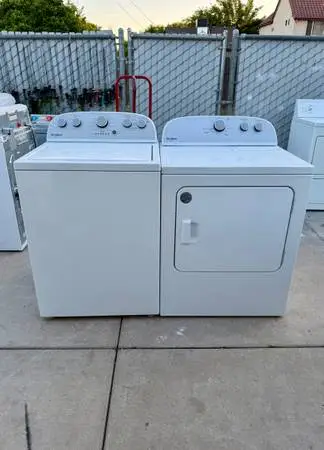 Whirlpool Washer&Dryer with Warranty