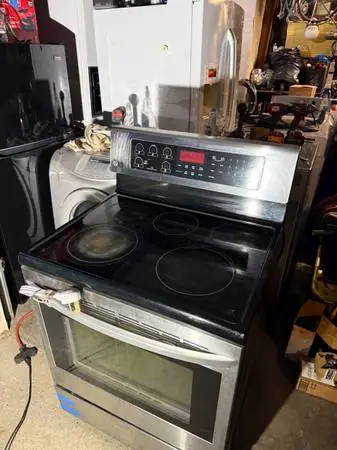Lg electric glass top stove everything works one burner out