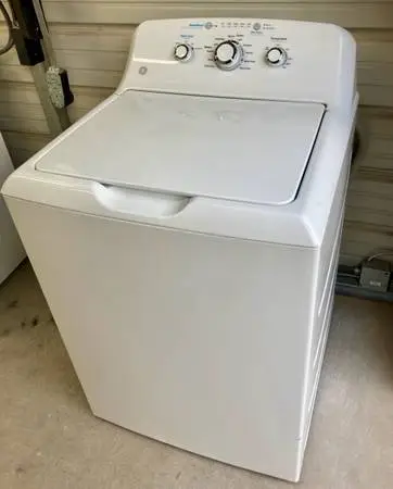 #34 GE Extra Large Capacity Washer