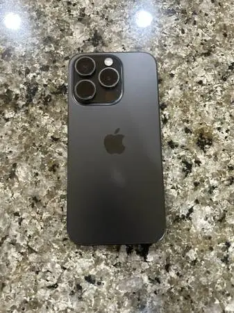 Iphone 15 pro 128 unlocked