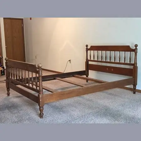 Vintage Bed Frame - 1940s - Solid Maple - Mid Century, Free!