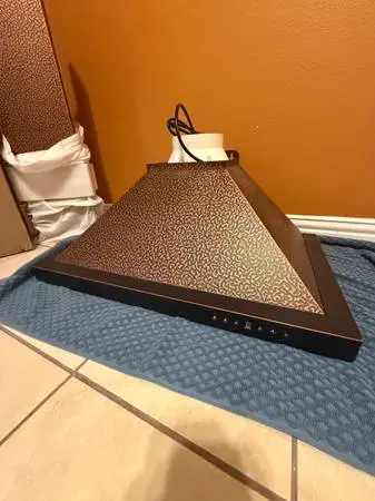 ZLINE Oven Range Hood - Brand New