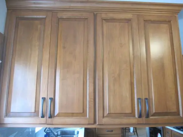 Custom Made Kitchen Cabinets